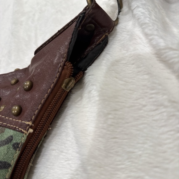 Y2K Camo Studded Shoulder Bag - Picture 8 of 9